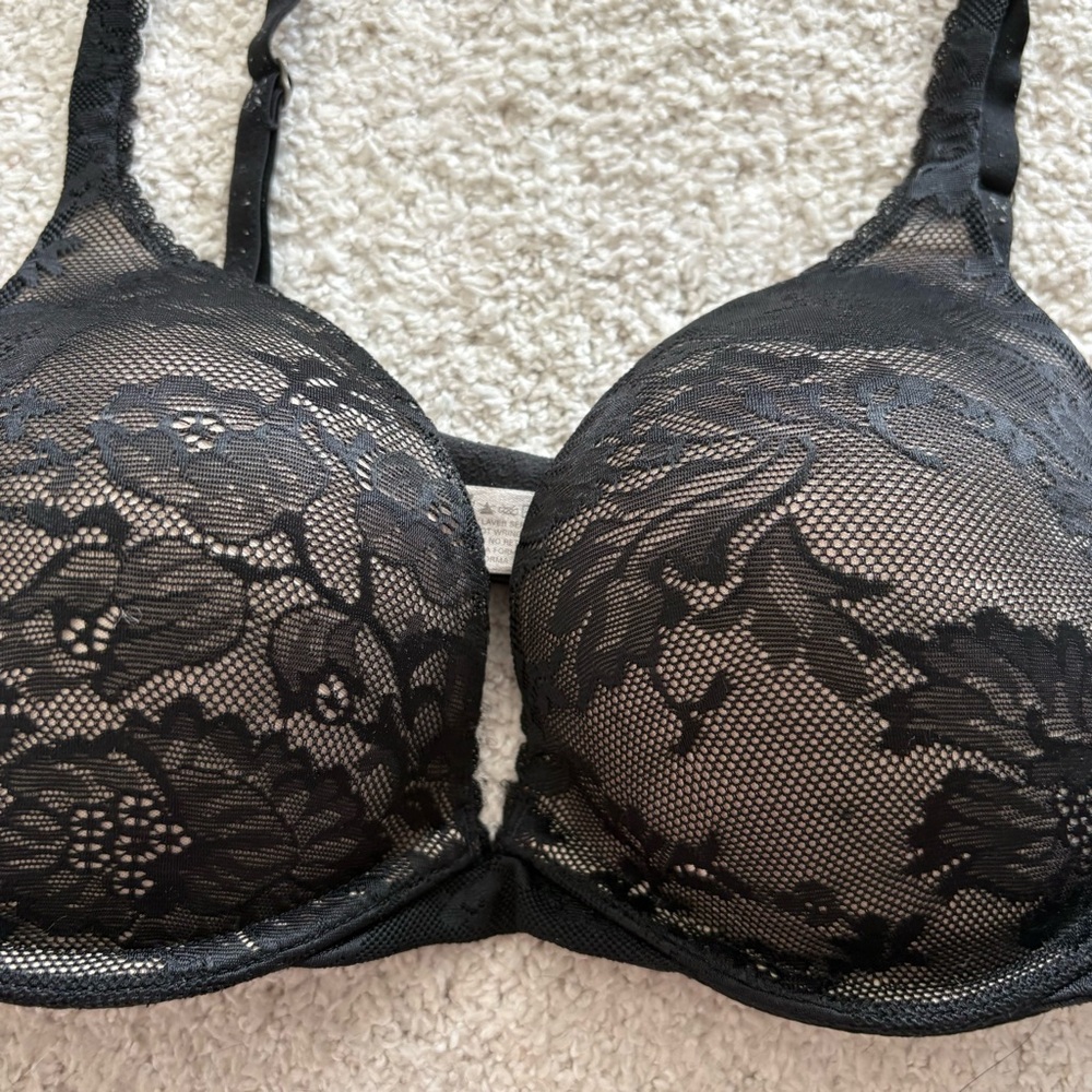 Victoria's Secret Body by Victoria Push Up Black Lace Bra - Picture 7 of 13